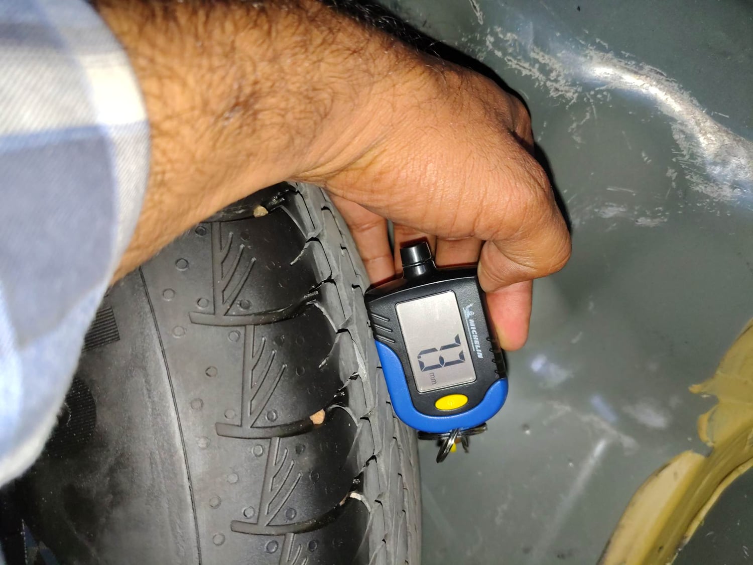 Used 2023 Maruti Suzuki Grand Vitara Zeta Smart Hybrid Petrol Manual tyres SPARE TYRE VIEW