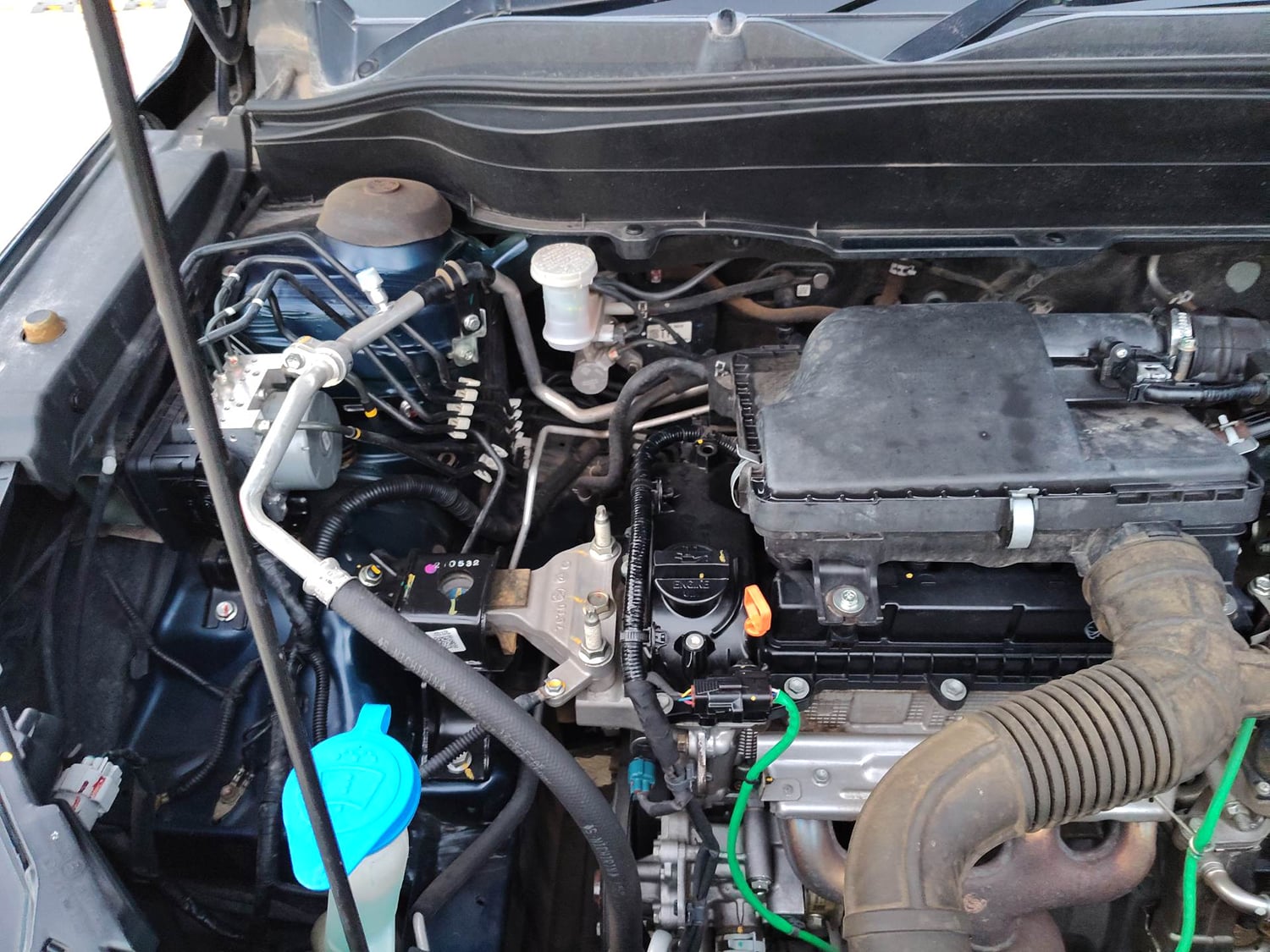 Used 2023 Maruti Suzuki Grand Vitara Zeta Smart Hybrid Petrol Manual engine ENGINE RIGHT SIDE VIEW