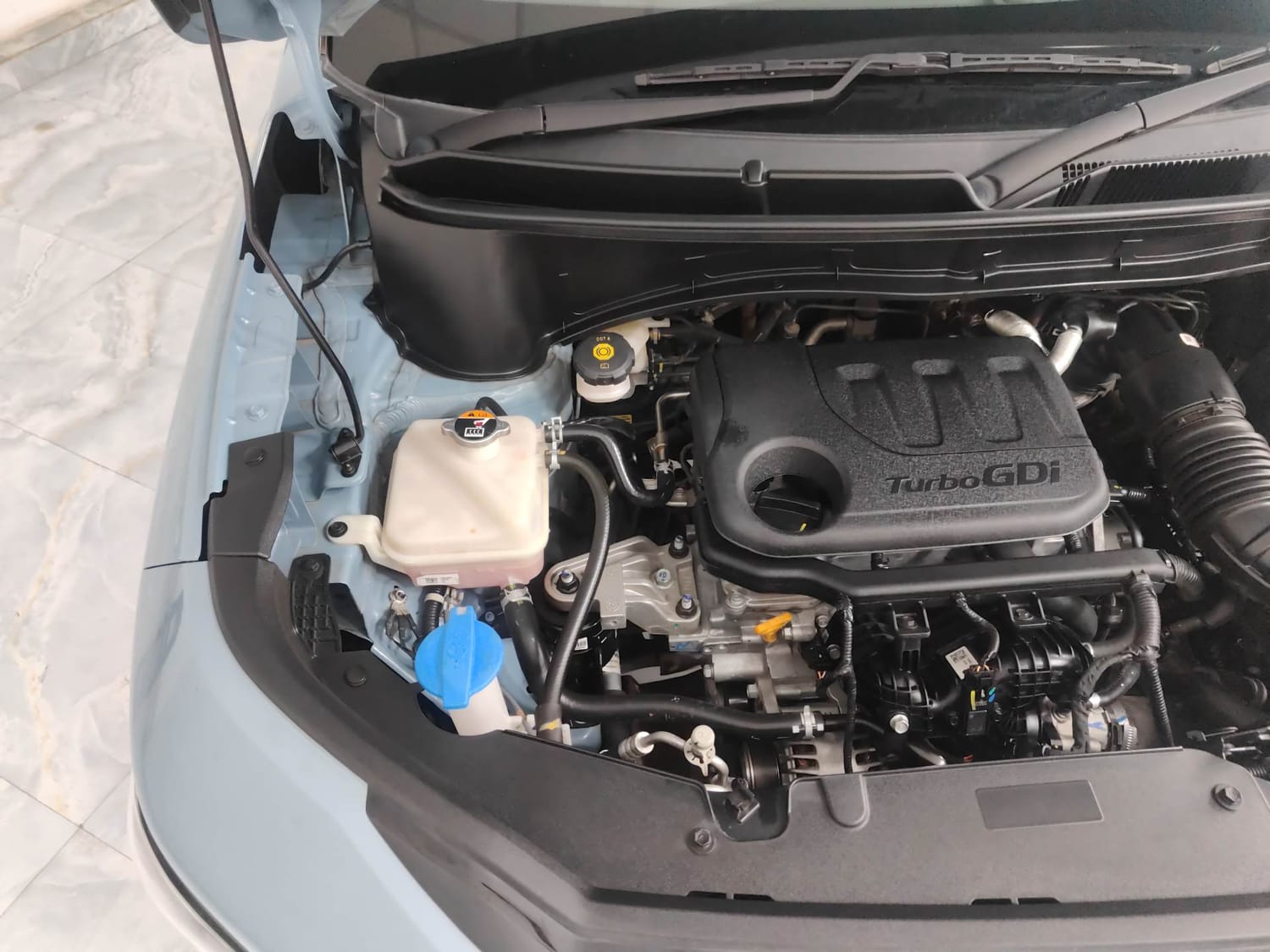 Used 2025 Kia Syros HTX 1.0 Turbo 6MT Petrol Manual engine ENGINE RIGHT SIDE VIEW