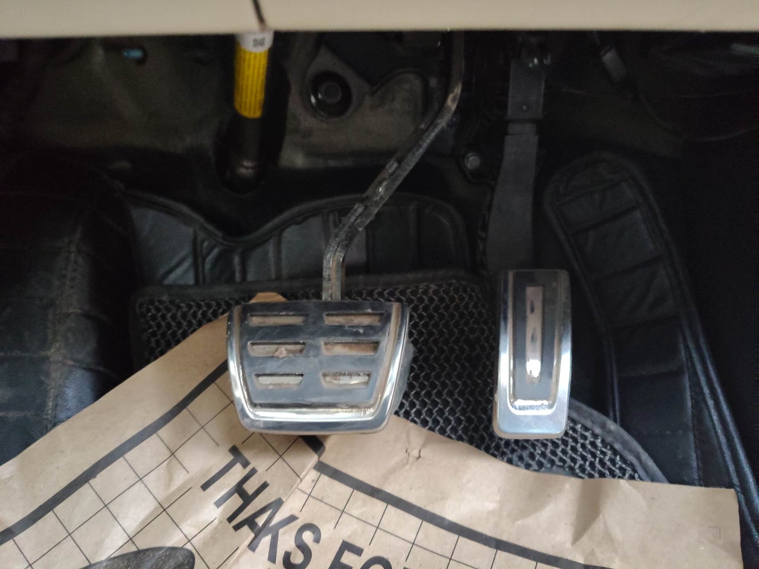 Used 2022 Skoda Slavia Style 1.0L TSI AT Petrol Automatic interior PEDALS VIEW