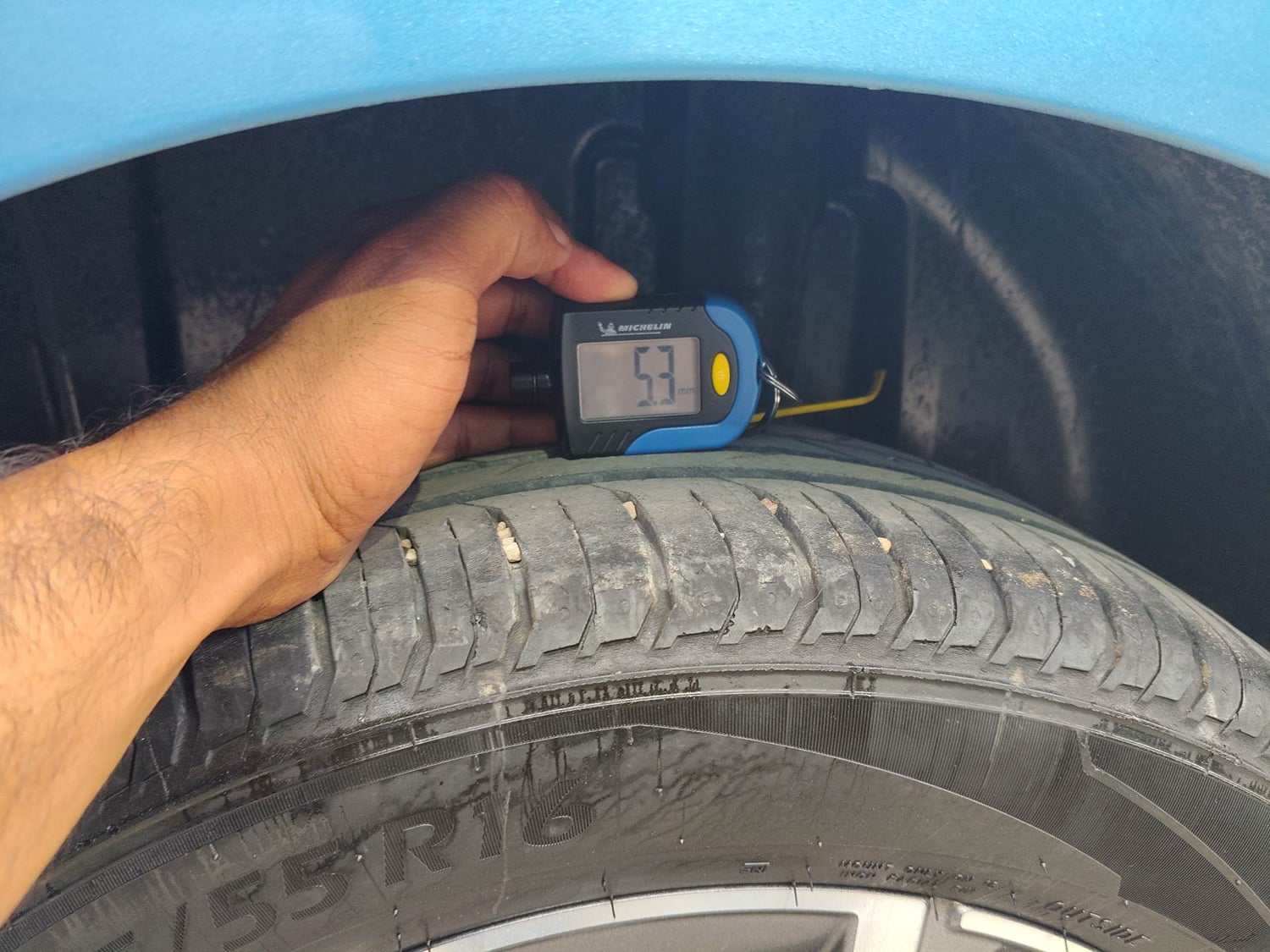 Used 2022 Skoda Slavia Style 1.0L TSI AT Petrol Automatic tyres LEFT REAR TYRE TREAD VIEW