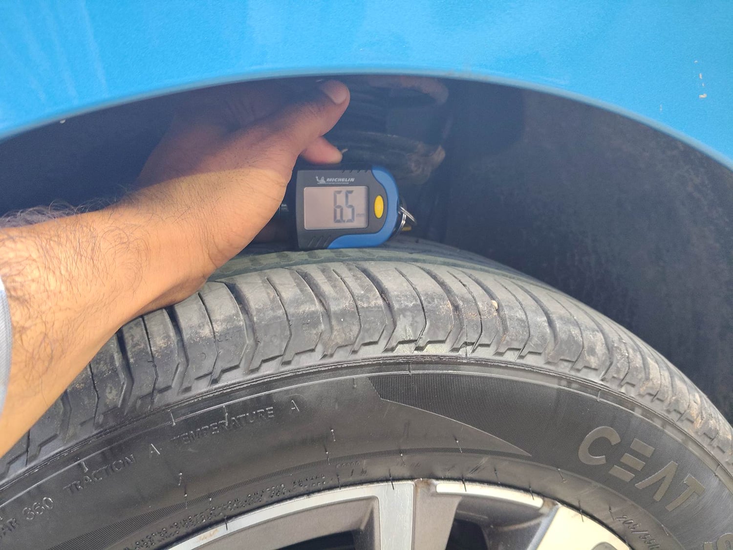 Used 2022 Skoda Slavia Style 1.0L TSI AT Petrol Automatic tyres LEFT FRONT TYRE TREAD VIEW