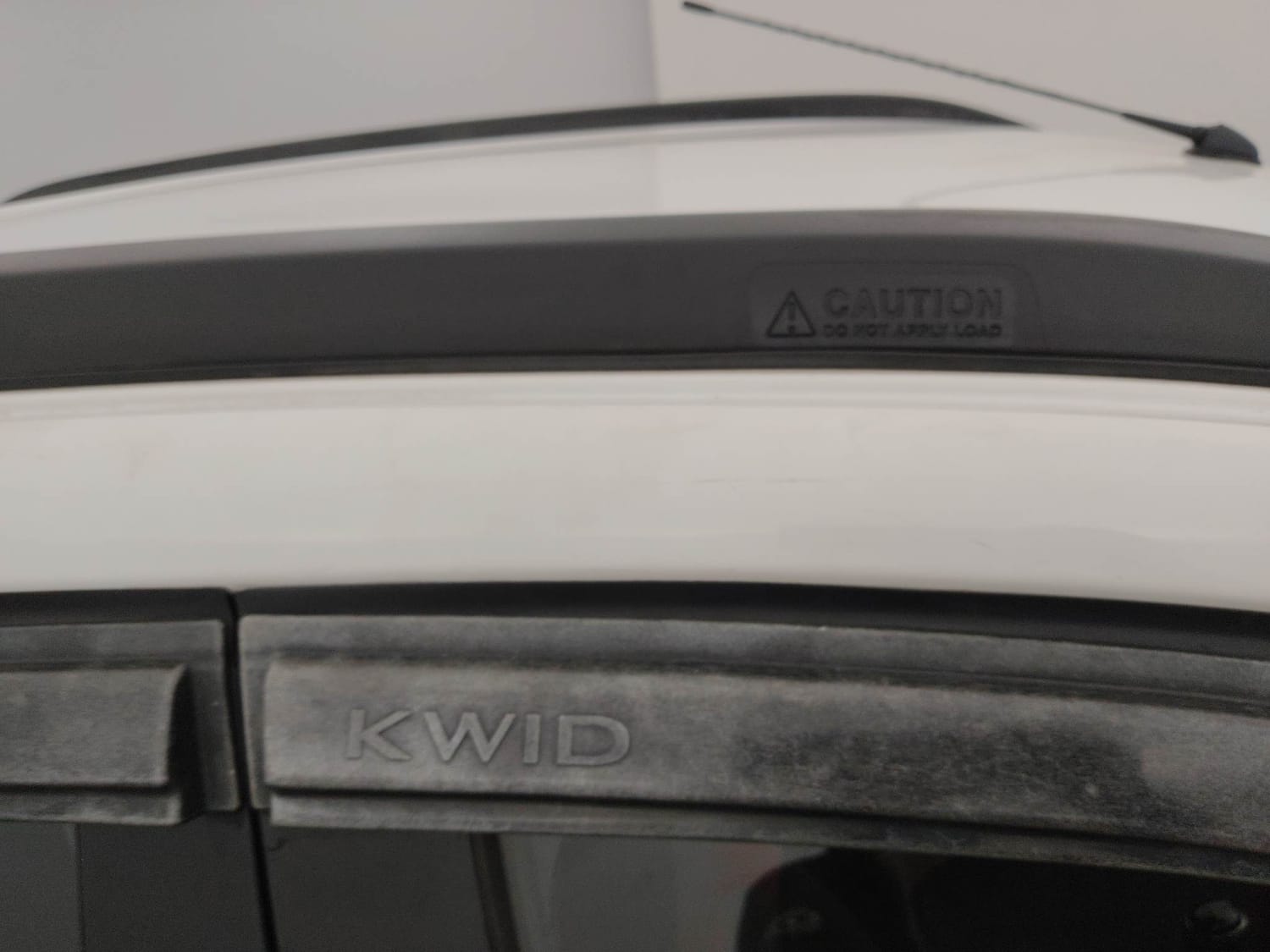 Used 2018 Renault Kwid RXT (O) 1.0 SCE Edition Petrol Manual dents MINOR SCRATCH