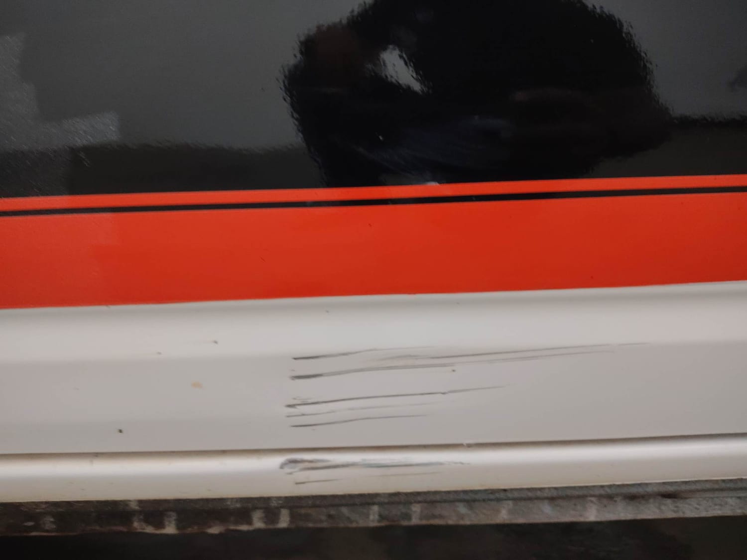 Used 2018 Renault Kwid RXT (O) 1.0 SCE Edition Petrol Manual dents MINOR SCRATCH