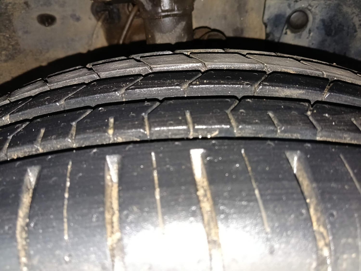 Used 2018 Honda WR-V VX MT Petrol Petrol Manual tyres RIGHT FRONT TYRE TREAD VIEW