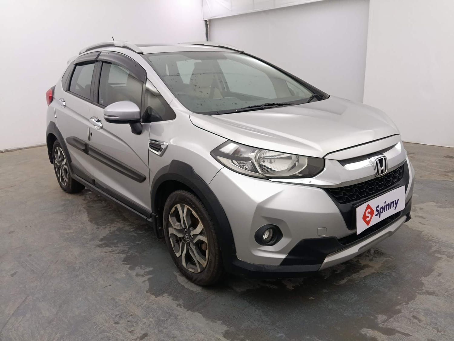 Used 2018 Honda WR-V VX MT Petrol Petrol Manual exterior RIGHT FRONT CORNER VIEW
