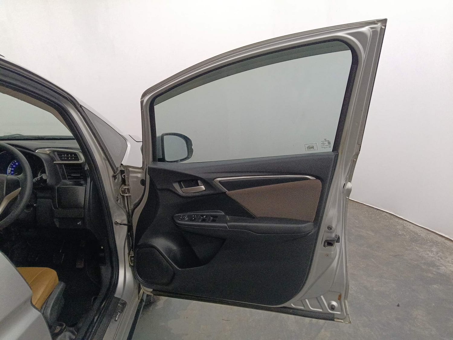 Used 2018 Honda WR-V VX MT Petrol Petrol Manual interior RIGHT FRONT DOOR OPEN VIEW