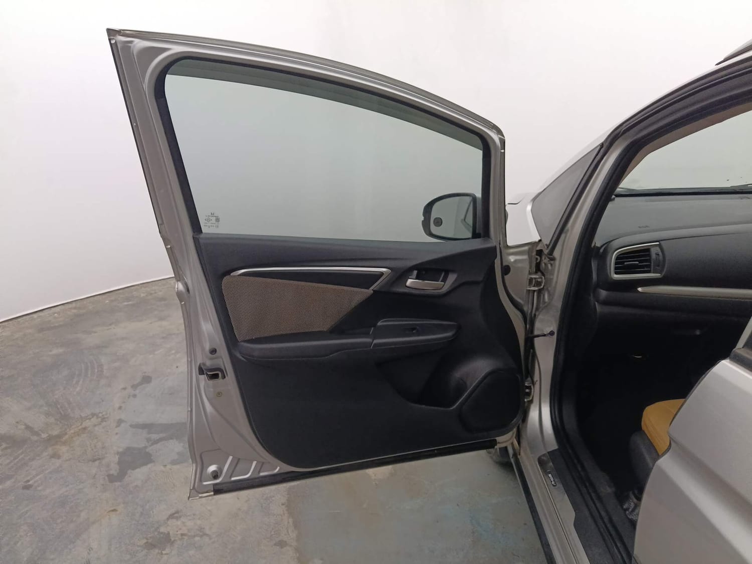 Used 2018 Honda WR-V VX MT Petrol Petrol Manual interior LEFT FRONT DOOR OPEN VIEW