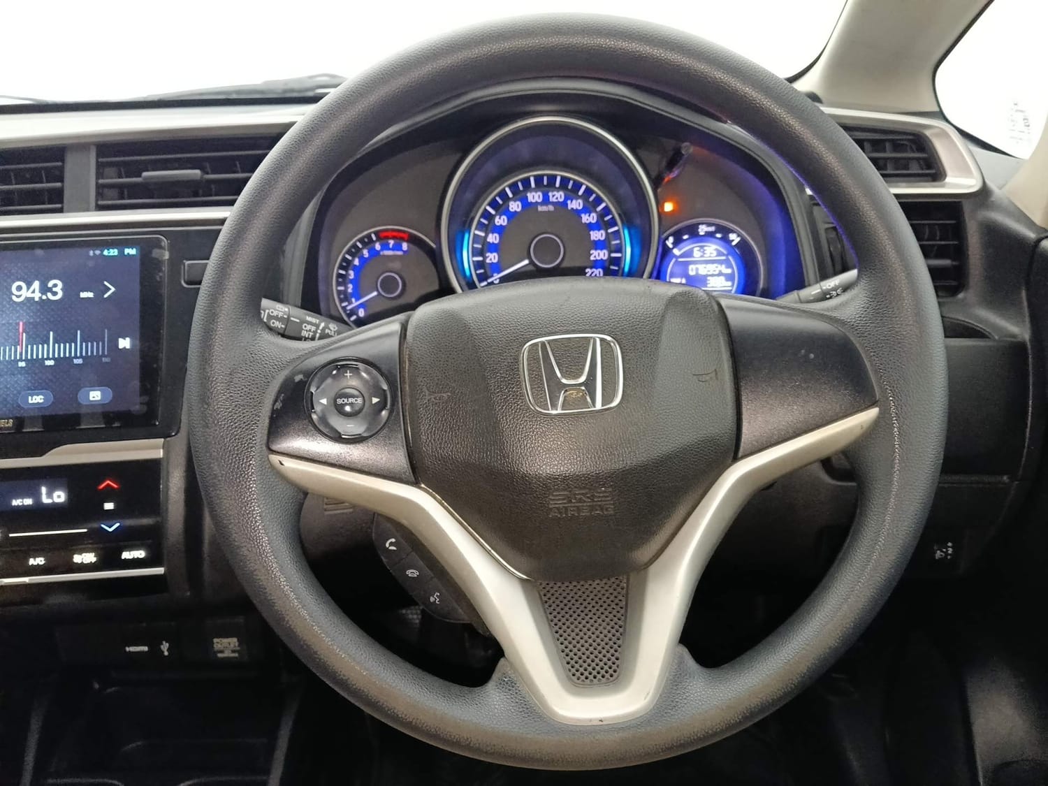 Used 2018 Honda WR-V VX MT Petrol Petrol Manual interior STEERING VIEW
