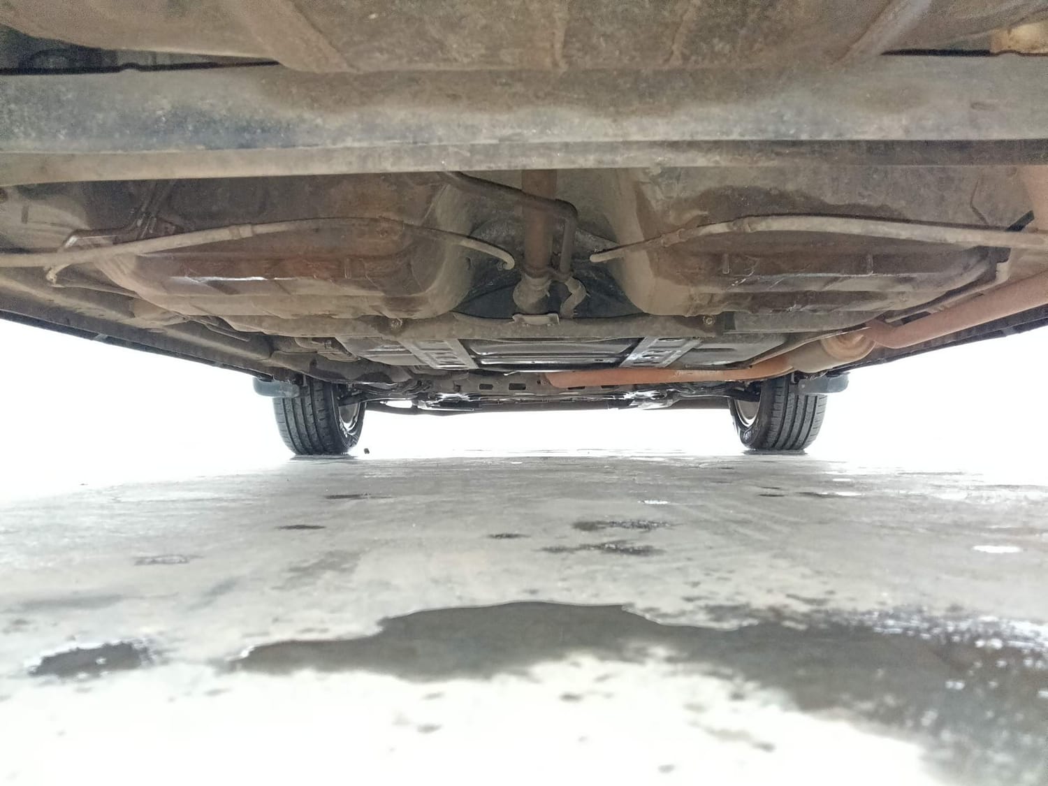 Used 2018 Honda WR-V VX MT Petrol Petrol Manual extra REAR UNDERBODY VIEW (TAKEN FROM REAR)