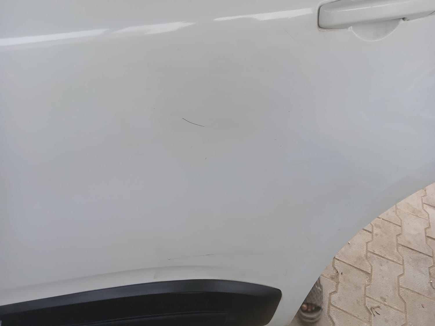 Used 2022 Renault Triber RXZ EASY-R AMT Petrol Automatic dents MINOR SCRATCH