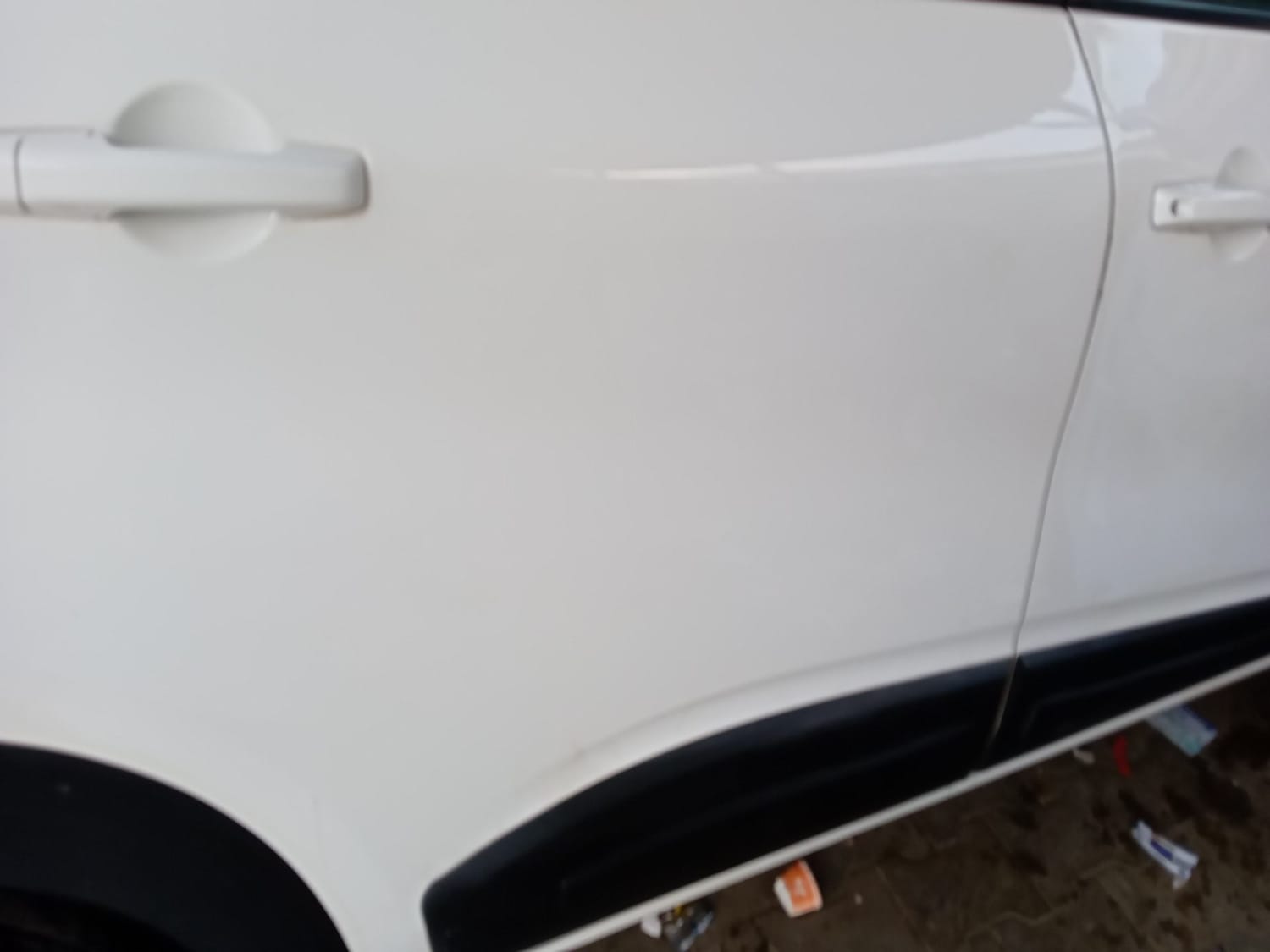 Used 2022 Renault Triber RXZ EASY-R AMT Petrol Automatic dents MINOR SCRATCH