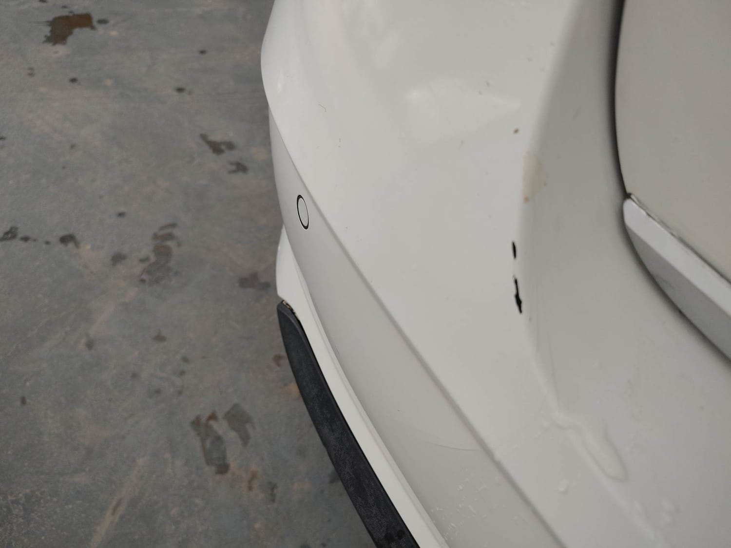 Used 2018 Skoda Rapid Style 1.6 MPI Petrol Manual dents MINOR SCRATCH