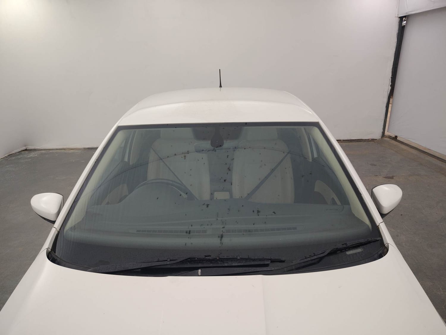 Used 2018 Skoda Rapid Style 1.6 MPI Petrol Manual exterior FRONT WINDSHIELD VIEW