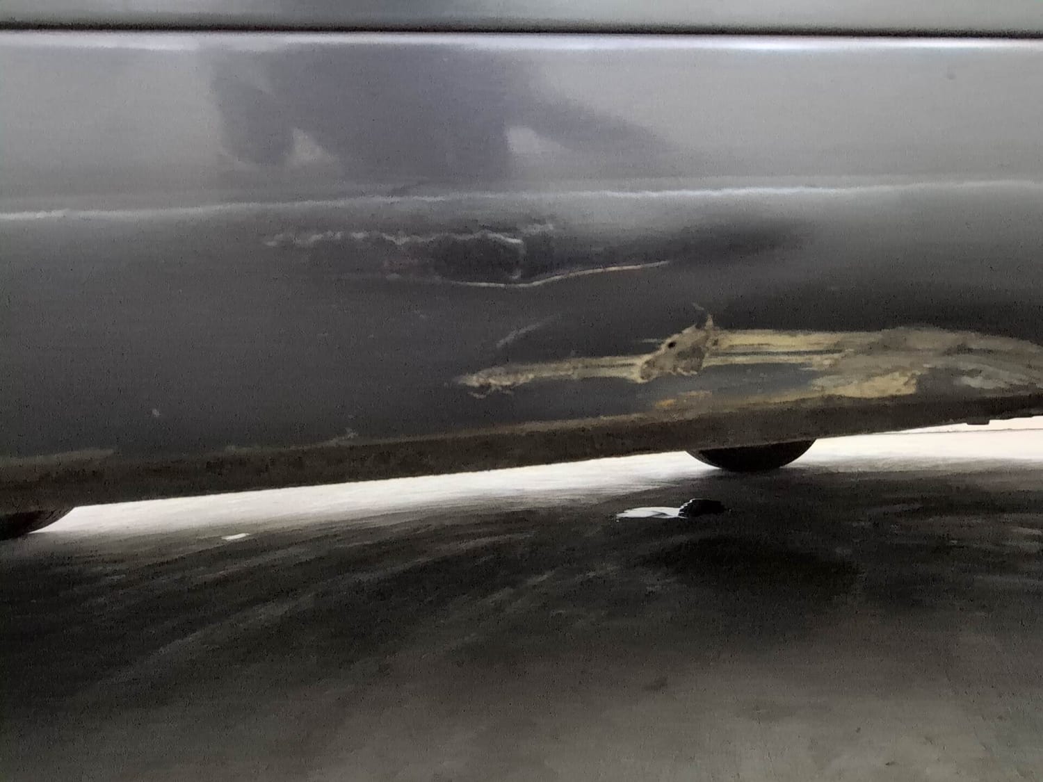 Used 2018 Hyundai Grand i10 Sportz (O) AT 1.2 Kappa VTVT Petrol Automatic dents MINOR SCRATCH