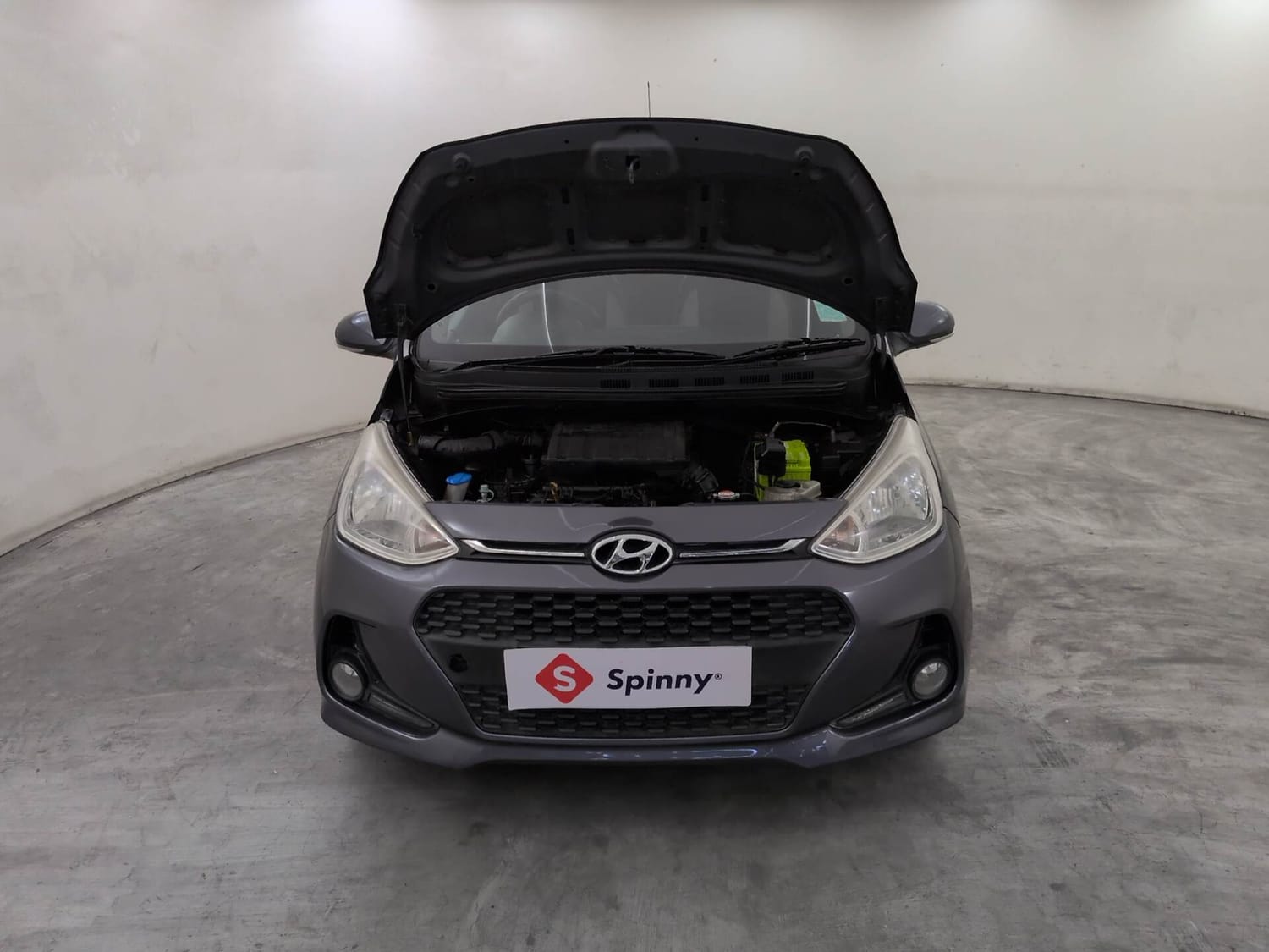 Used 2018 Hyundai Grand i10 Sportz (O) AT 1.2 Kappa VTVT Petrol Automatic engine ENGINE & BONNET OPEN FRONT VIEW