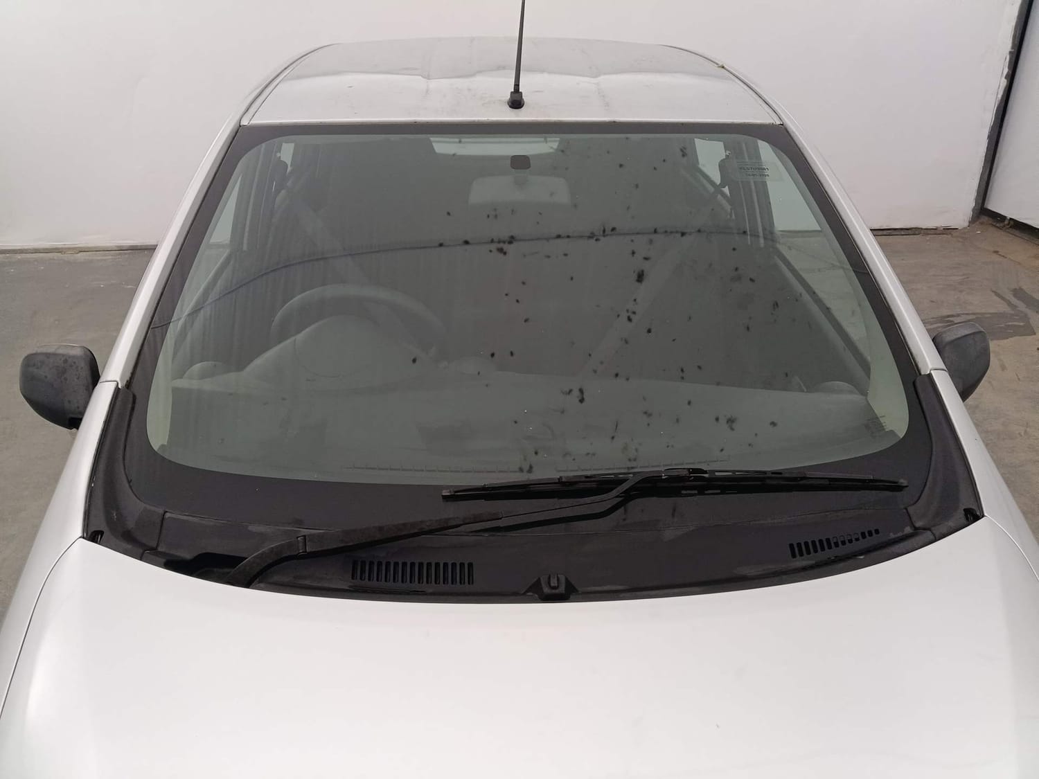 Used 2020 Datsun Redi-GO S Petrol Manual exterior FRONT WINDSHIELD VIEW