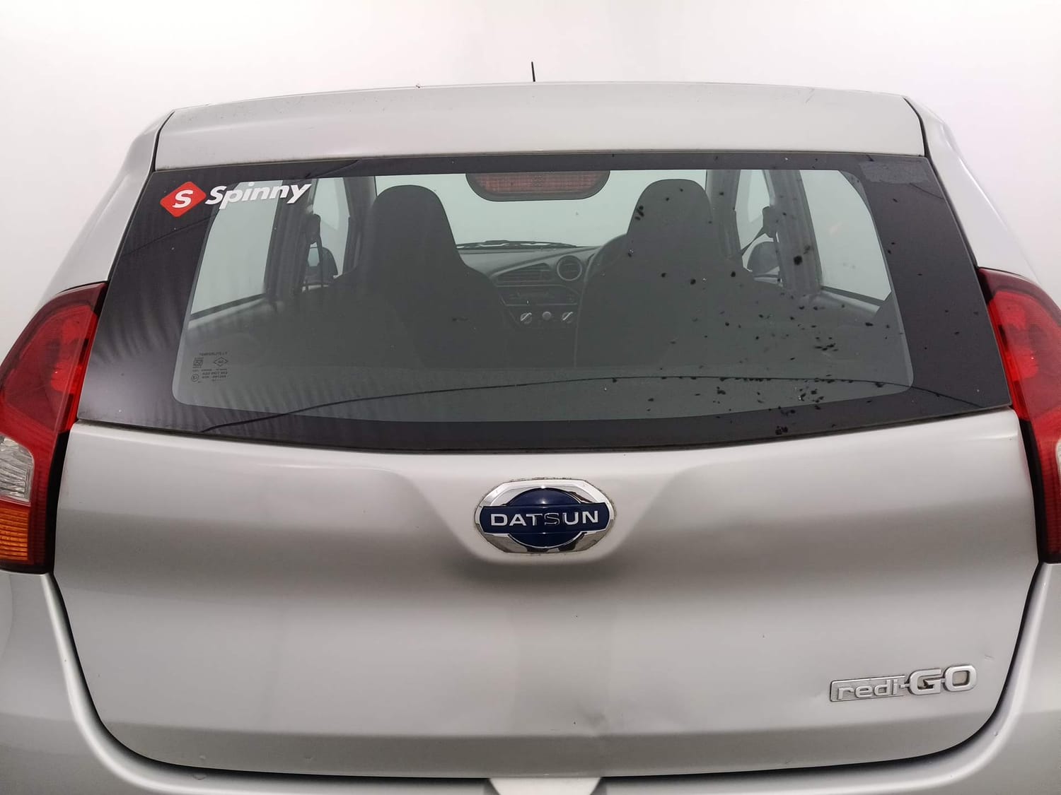 Used 2020 Datsun Redi-GO S Petrol Manual exterior BACK WINDSHIELD VIEW
