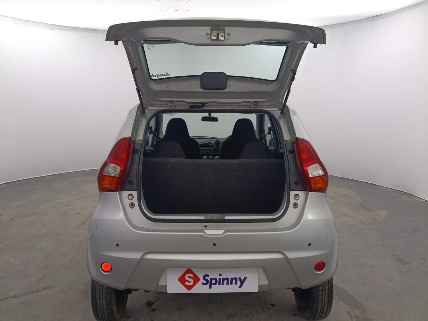 Used 2020 Datsun Redi-GO S Petrol Manual interior DICKY DOOR OPEN VIEW