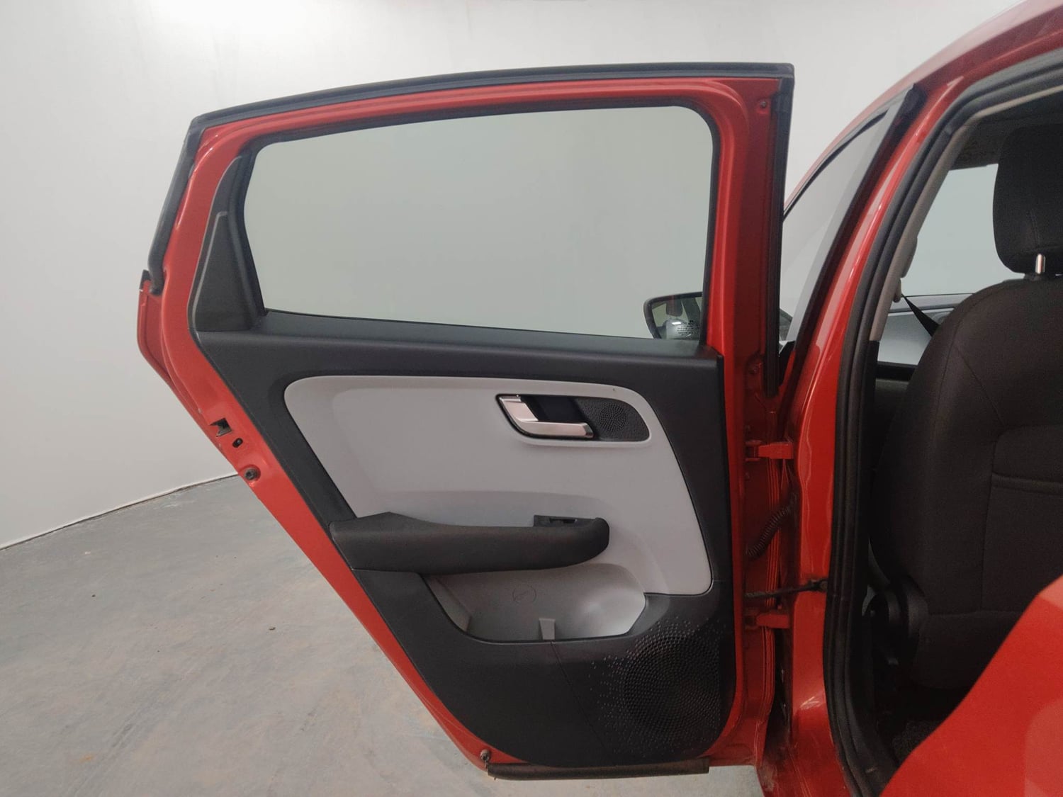 Used 2021 Tata Altroz XZ Diesel Diesel Manual interior LEFT REAR DOOR OPEN VIEW