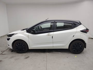 Used 2023 Tata Altroz XM Plus Petrol Petrol Manual Image