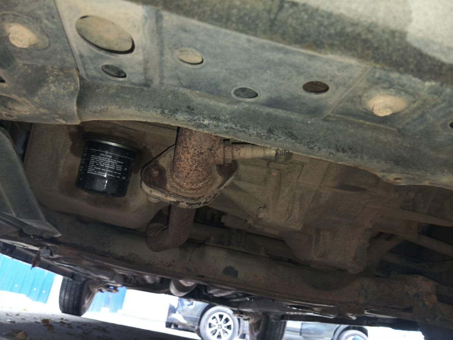 Used 2013 Maruti Suzuki Swift ZXi Petrol Manual extra FRONT LEFT UNDERBODY VIEW