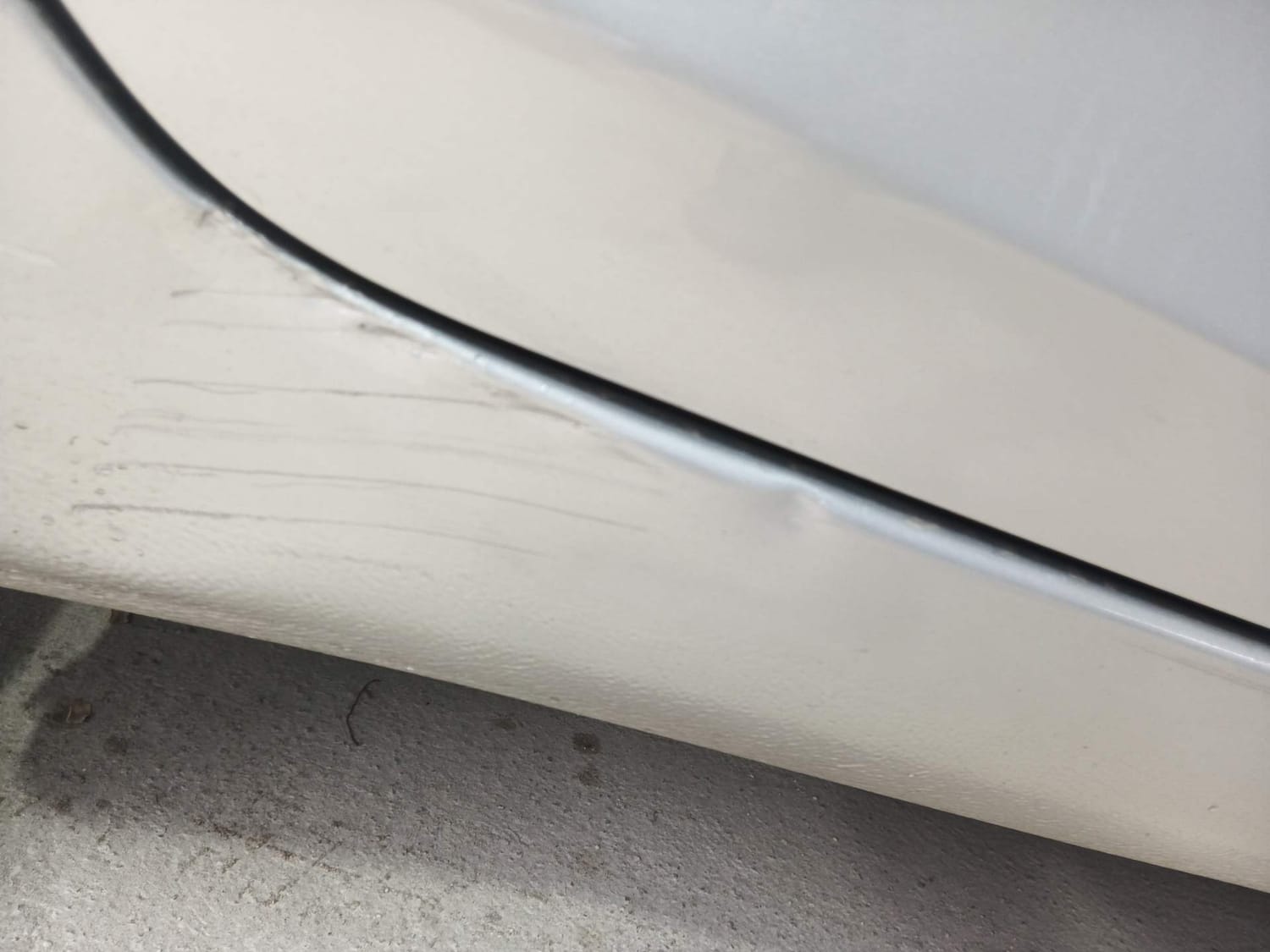 Used 2013 Maruti Suzuki Swift ZXi Petrol Manual dents MINOR DENT