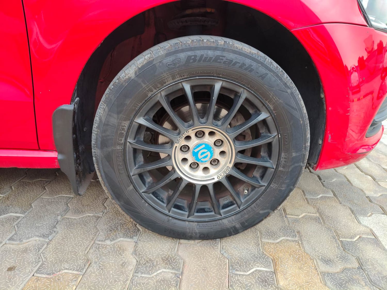Used 2019 Volkswagen Polo Trendline 1.0L (P) Petrol Manual tyres RIGHT FRONT TYRE RIM VIEW