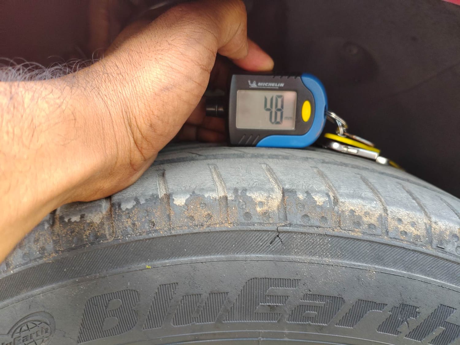 Used 2019 Volkswagen Polo Trendline 1.0L (P) Petrol Manual tyres RIGHT FRONT TYRE TREAD VIEW