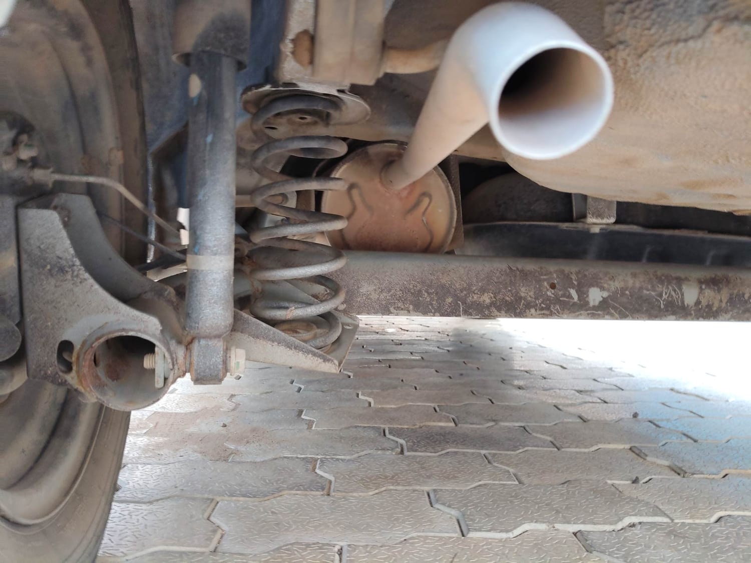 Used 2020 Datsun Redi-GO A Petrol Manual extra REAR UNDERBODY VIEW (TAKEN FROM REAR)