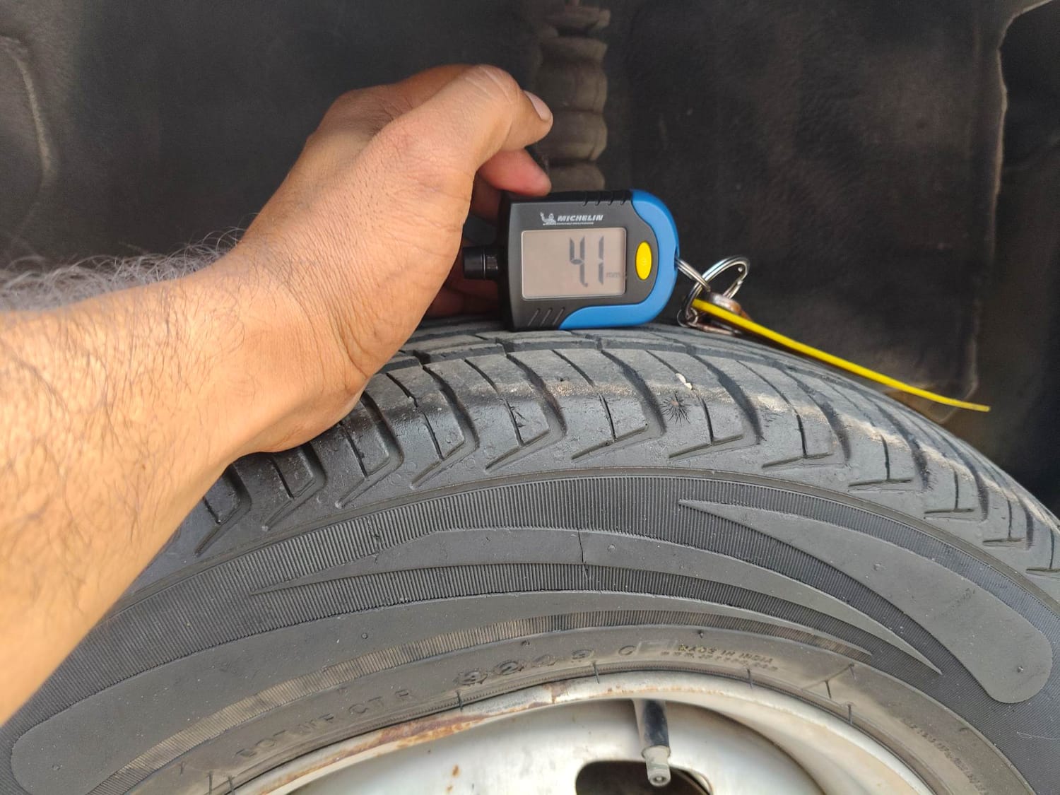 Used 2020 Datsun Redi-GO A Petrol Manual tyres LEFT REAR TYRE TREAD VIEW