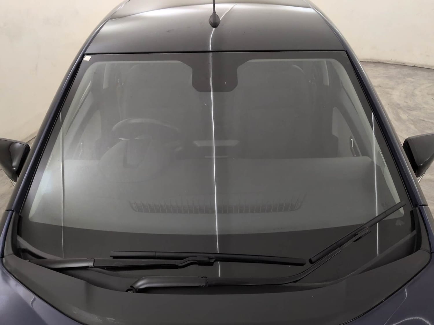 Used 2022 Tata Altroz XZA Plus Petrol Petrol Automatic exterior FRONT WINDSHIELD VIEW