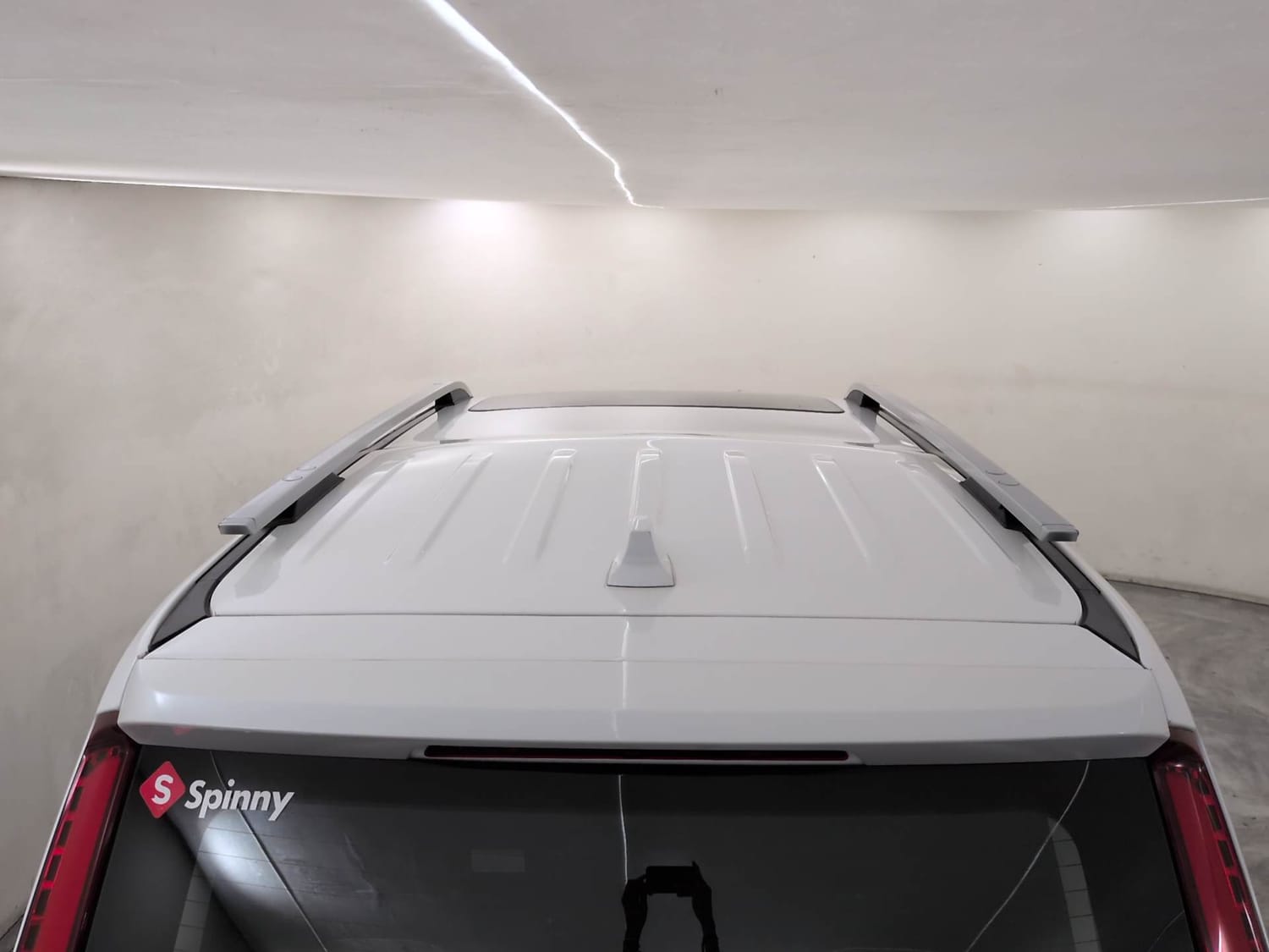 Used 2023 Mahindra Scorpio N Z8 L Petrol AT 7 STR Petrol Automatic exterior EXTERIOR ROOF VIEW