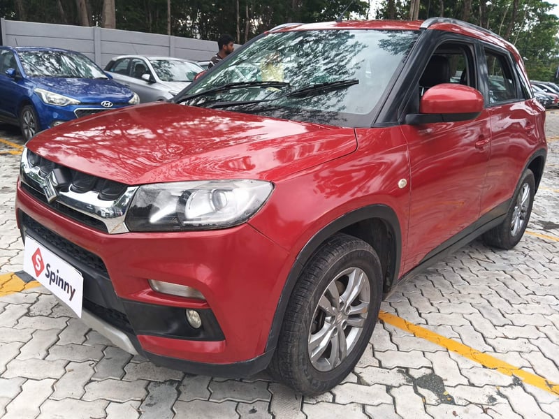 Used 2017 Maruti Suzuki Vitara Brezza [2016-2020] ZDi Diesel Manual exterior LEFT FRONT CORNER VIEW