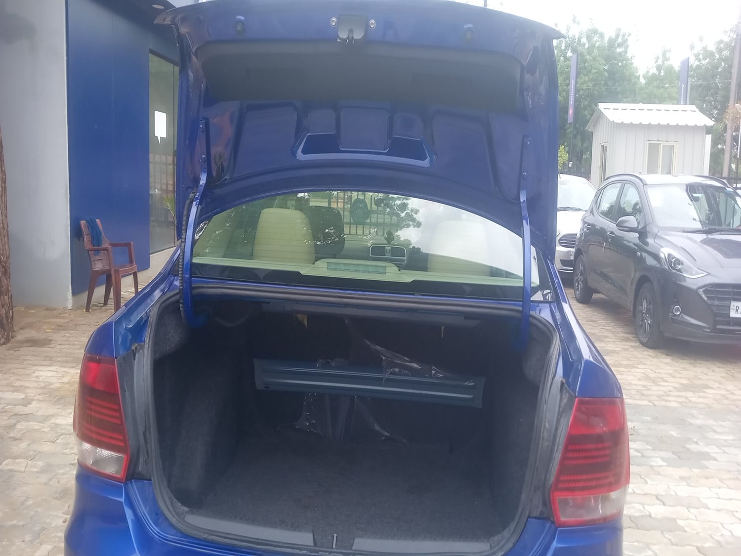 Used 2021 Volkswagen Vento Highline 1.0L TSI Petrol Manual interior DICKY INSIDE VIEW
