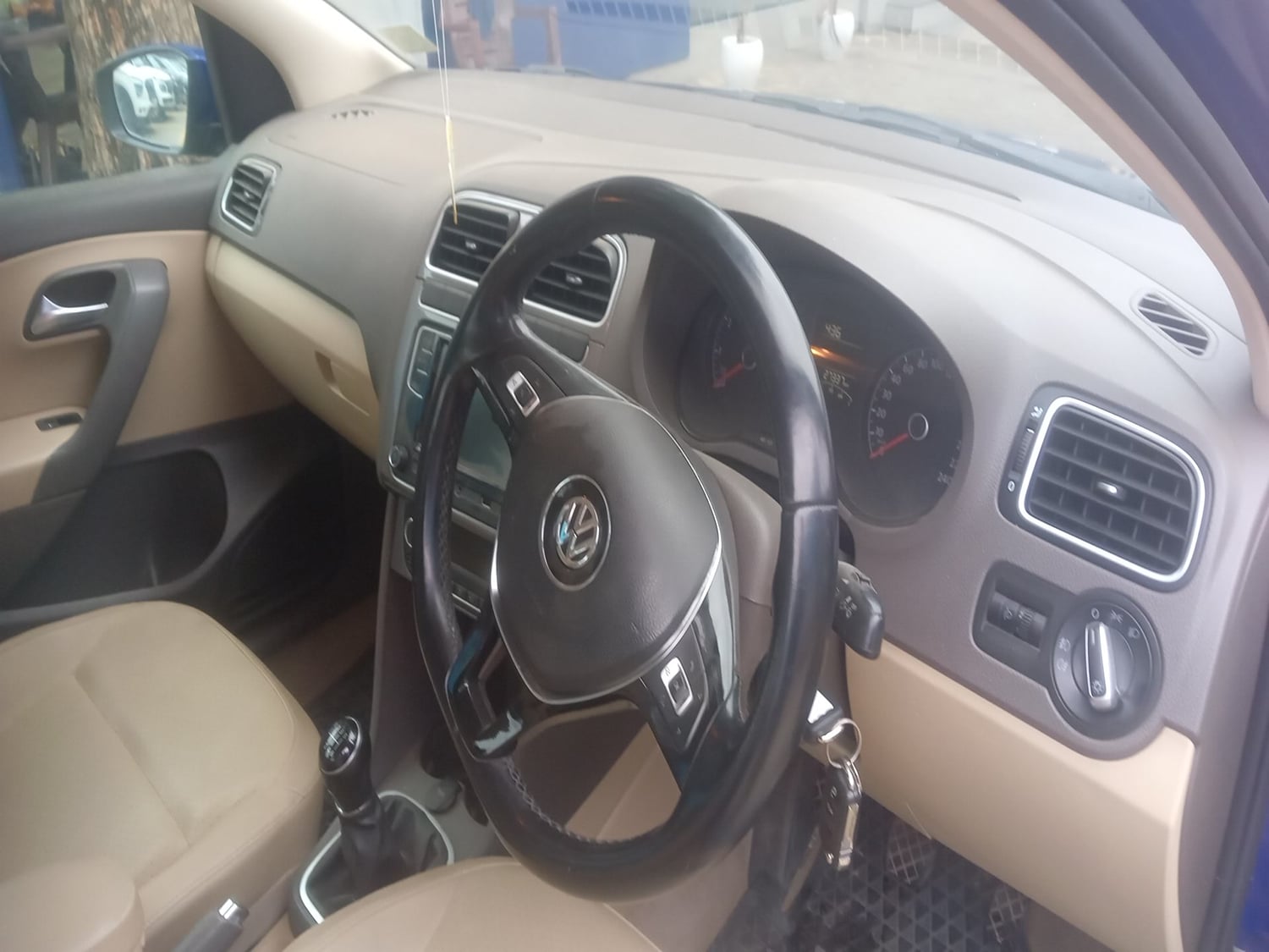 Used 2021 Volkswagen Vento Highline 1.0L TSI Petrol Manual interior STEERING VIEW