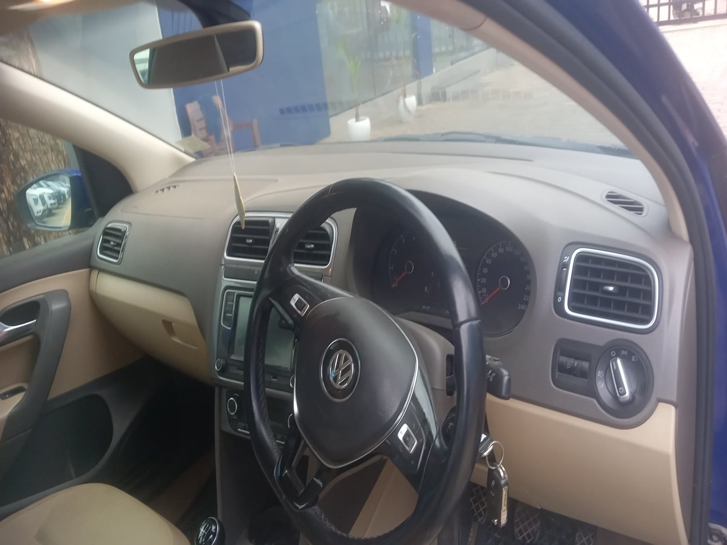 Used 2021 Volkswagen Vento Highline 1.0L TSI Petrol Manual interior DASHBOARD VIEW