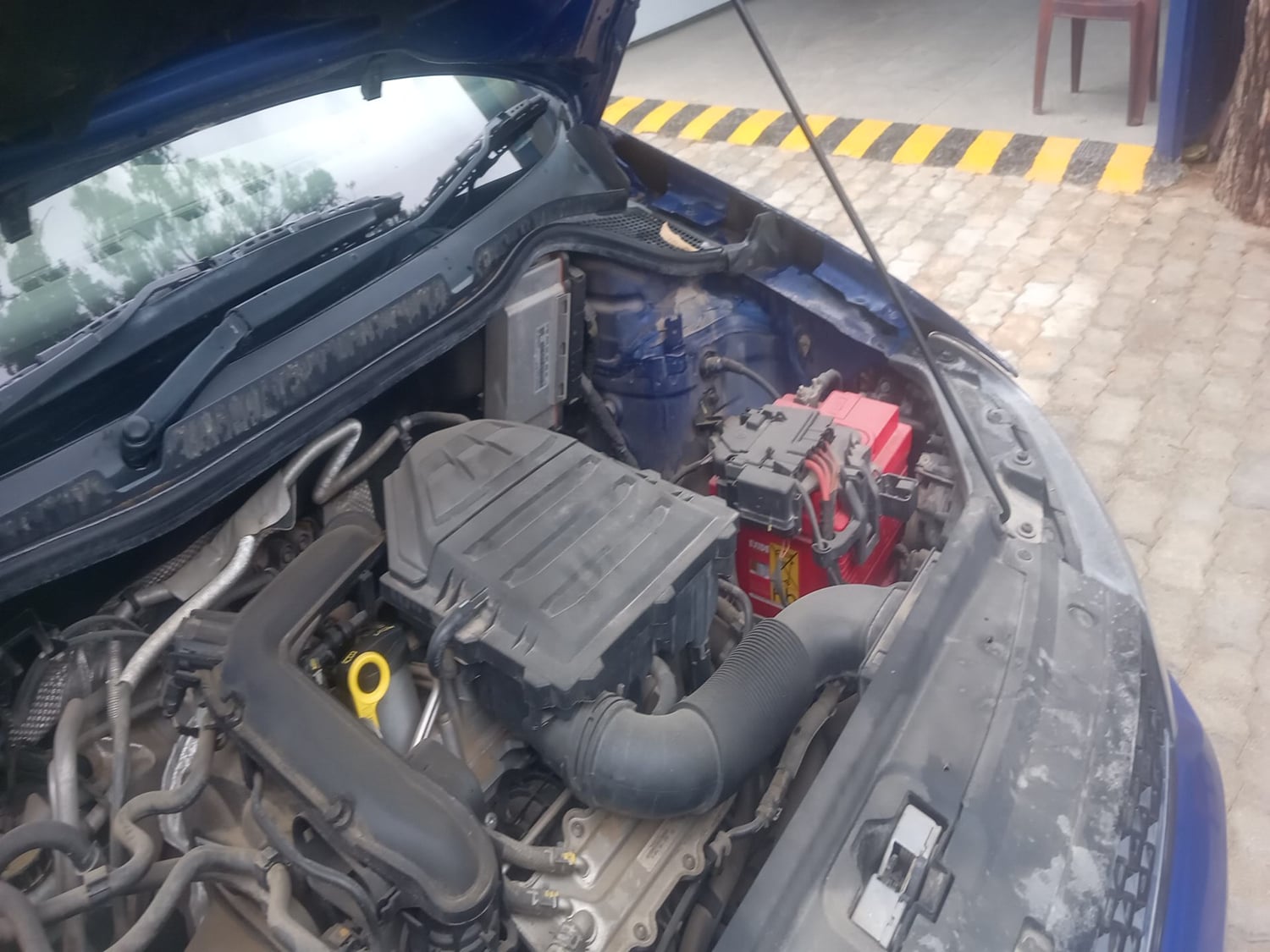 Used 2021 Volkswagen Vento Highline 1.0L TSI Petrol Manual engine ENGINE LEFT SIDE VIEW
