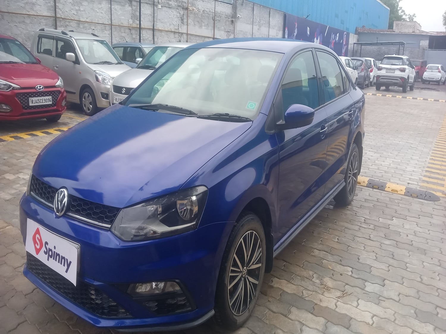 Used 2021 Volkswagen Vento Highline 1.0L TSI Petrol Manual exterior LEFT FRONT CORNER VIEW