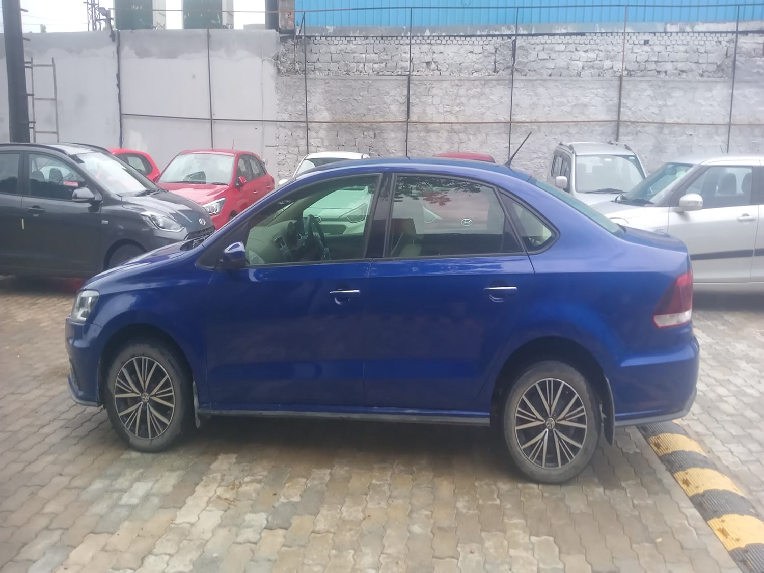 Used 2021 Volkswagen Vento Highline 1.0L TSI Petrol Manual exterior LEFT SIDE VIEW