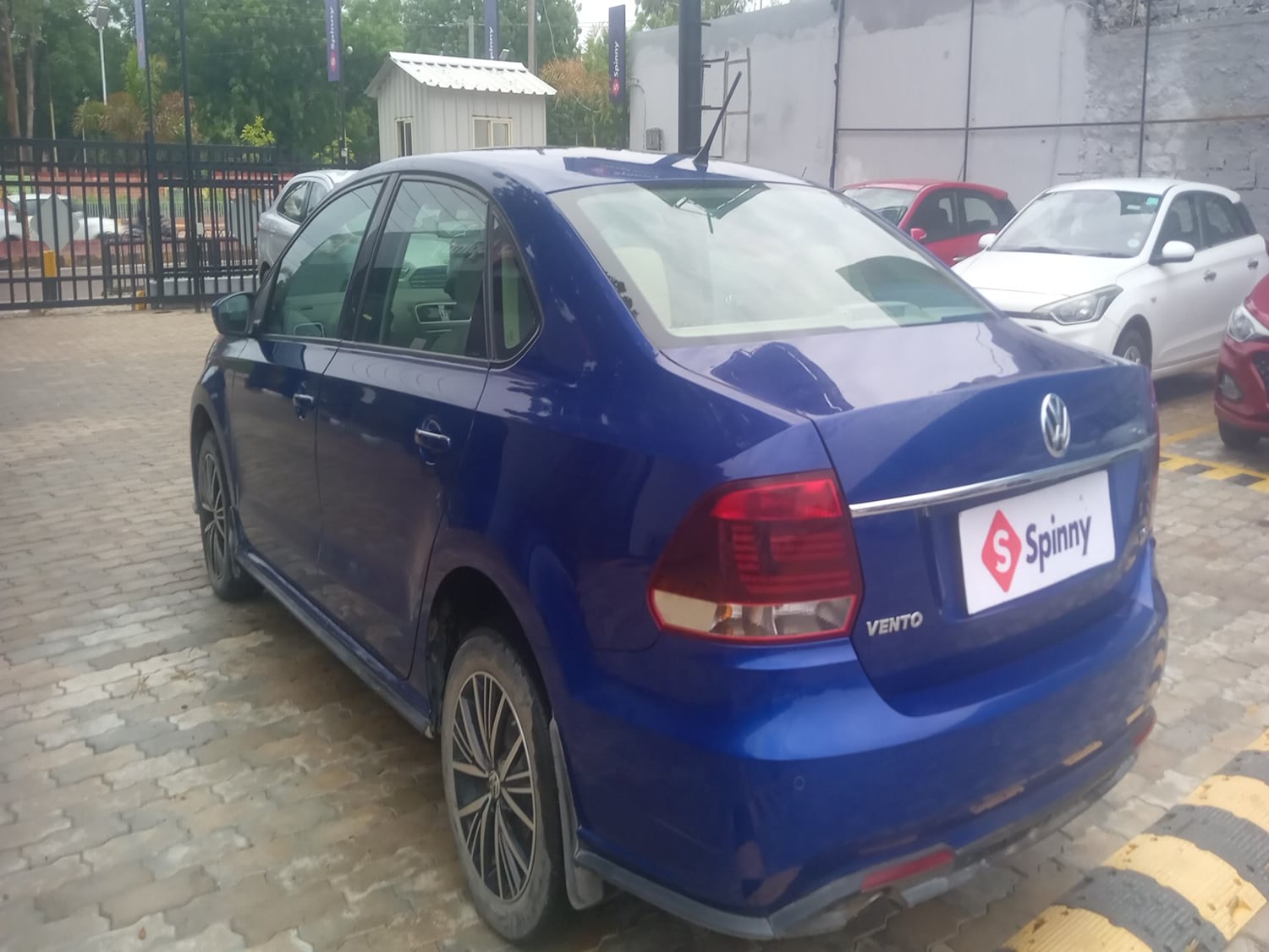 Used 2021 Volkswagen Vento Highline 1.0L TSI Petrol Manual exterior LEFT REAR CORNER VIEW