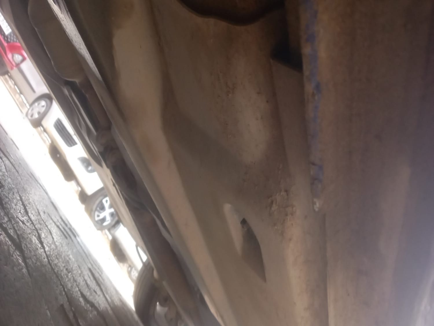 Used 2021 Volkswagen Vento Highline 1.0L TSI Petrol Manual extra FRONT LEFT UNDERBODY VIEW