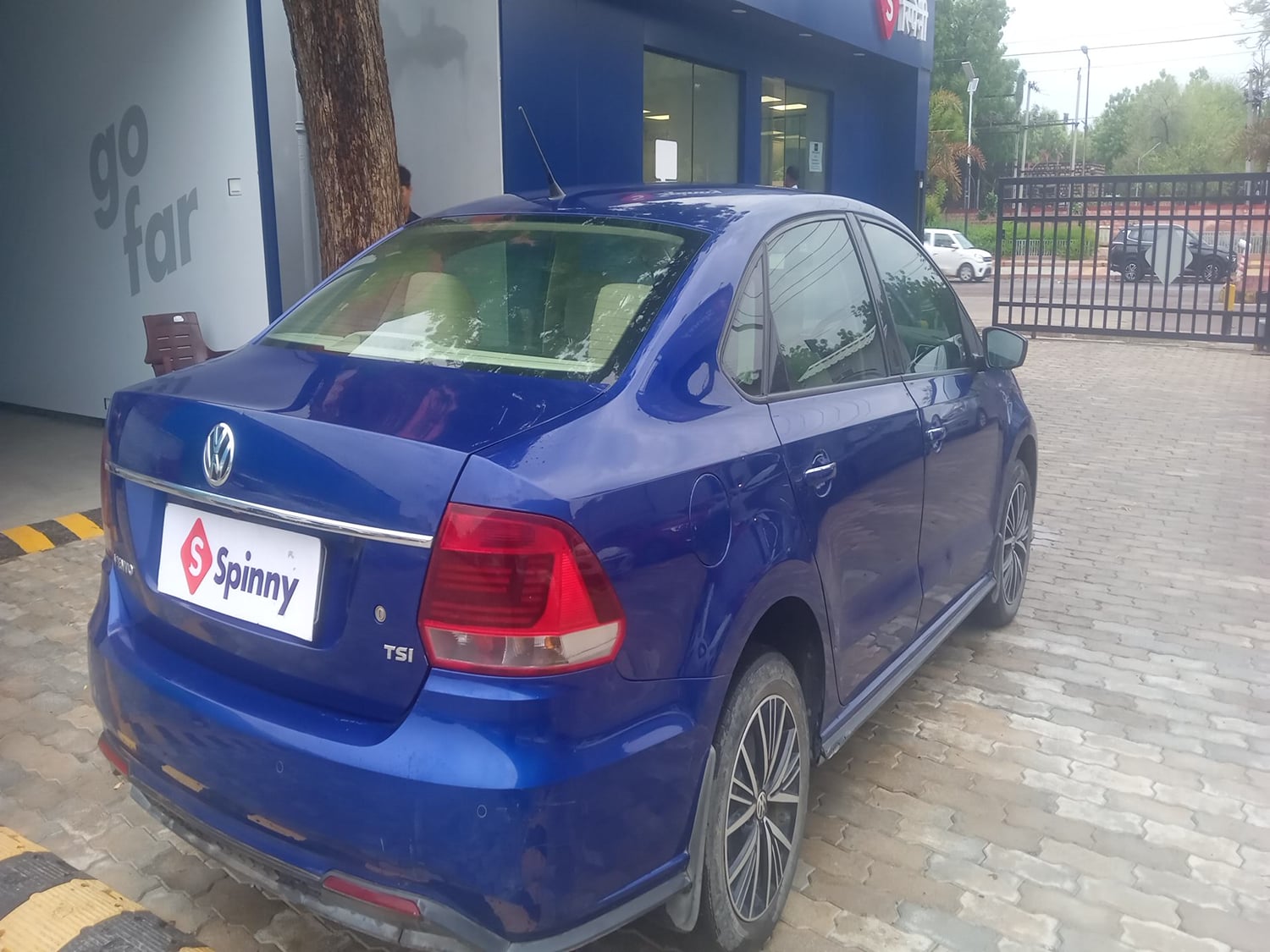 Used 2021 Volkswagen Vento Highline 1.0L TSI Petrol Manual exterior RIGHT REAR CORNER VIEW