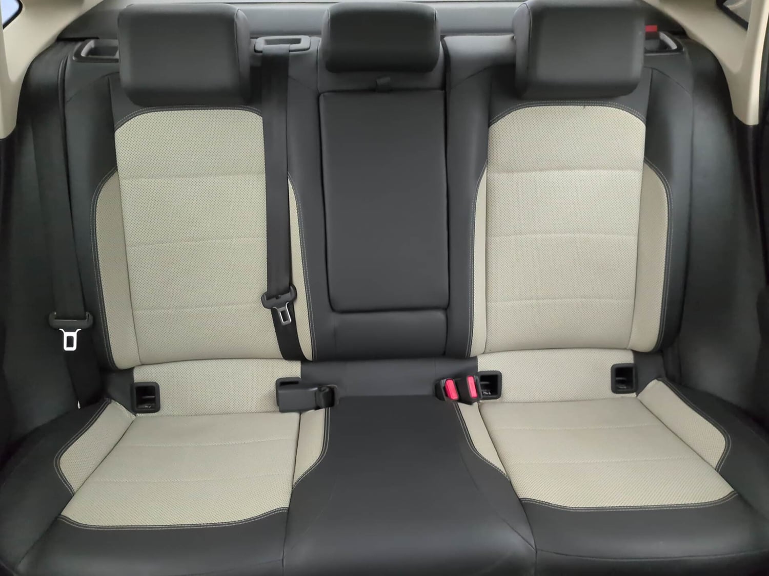 Used 2023 Skoda Slavia Style 1.0L TSI AT Petrol Automatic interior REAR SEAT CONDITION VIEW