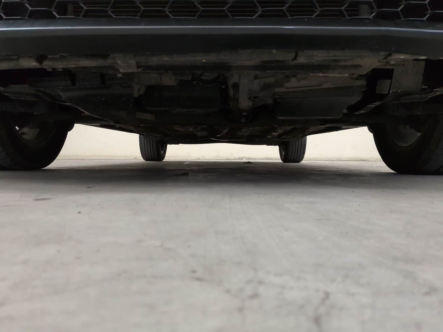 Used 2023 Skoda Slavia Style 1.0L TSI AT Petrol Automatic extra FRONT LEFT UNDERBODY VIEW