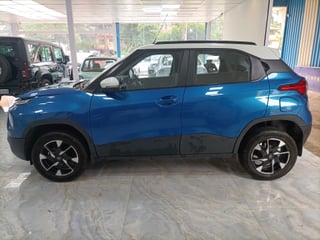 Used 2022 Tata Punch Creative Dual Tone Petrol Manual exterior LEFT SIDE VIEW