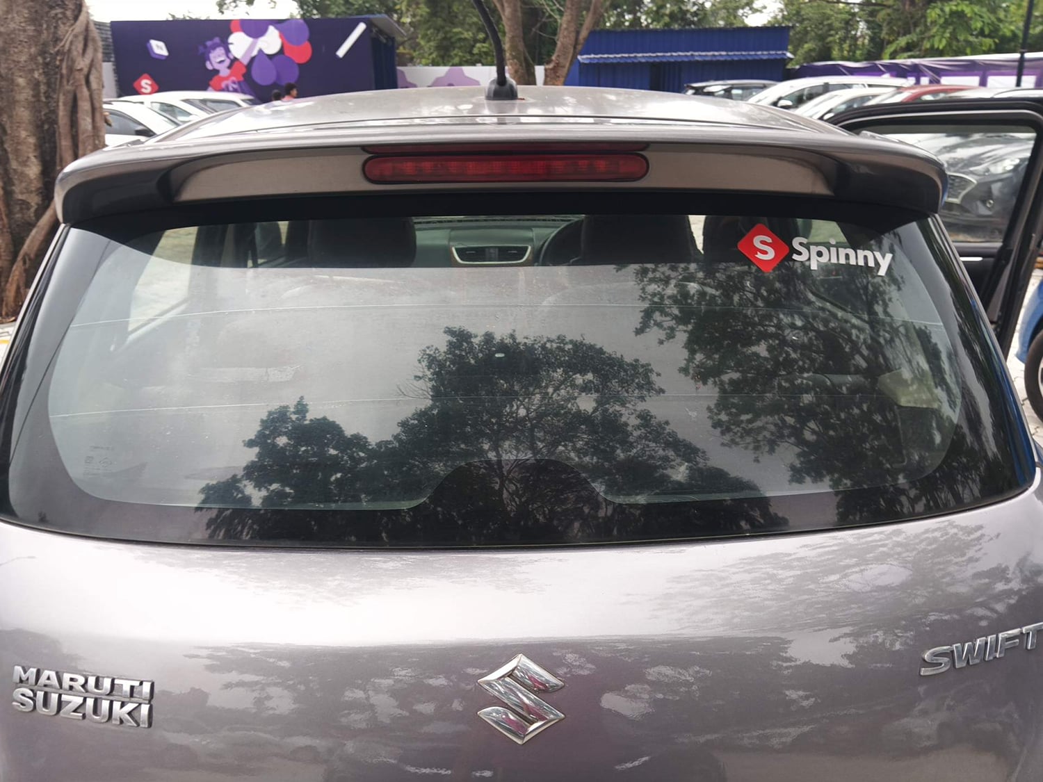 Used 2014 Maruti Suzuki Swift VXi Petrol Manual exterior BACK WINDSHIELD VIEW
