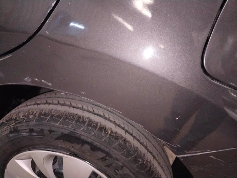Used 2017 Maruti Suzuki Baleno Delta 1.2 AT Petrol Automatic dents MINOR SCRATCH