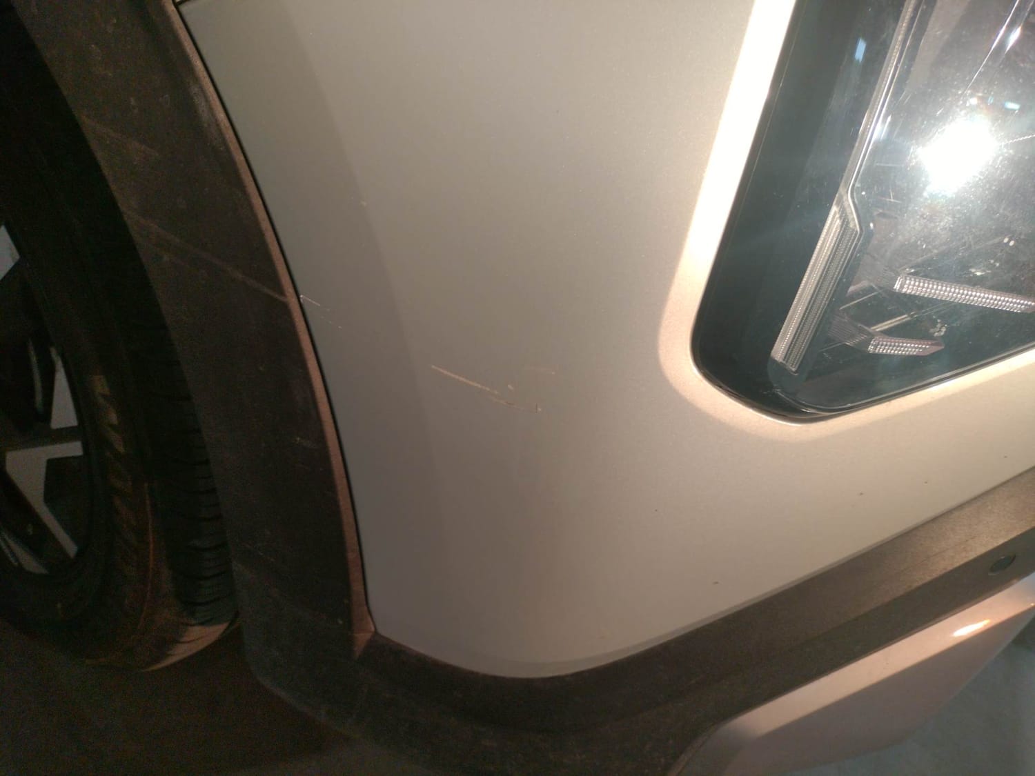 Used 2025 Kia Carens Clavis HTX Plus 1.5 Turbo Petrol 7STR DCT Petrol Automatic dents MINOR SCRATCH