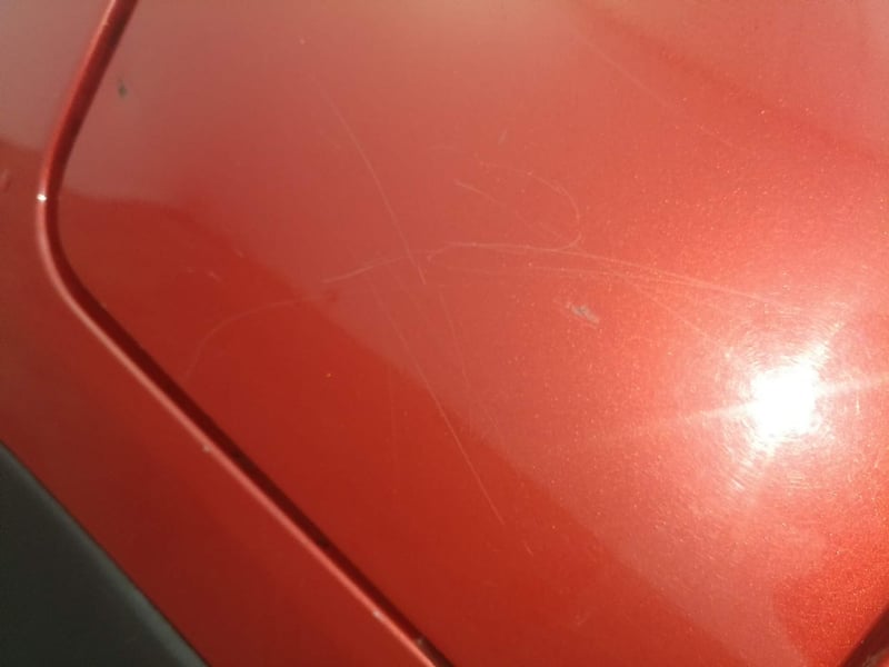 Used 2016 Renault Kwid RXT Petrol Manual dents MINOR SCRATCH